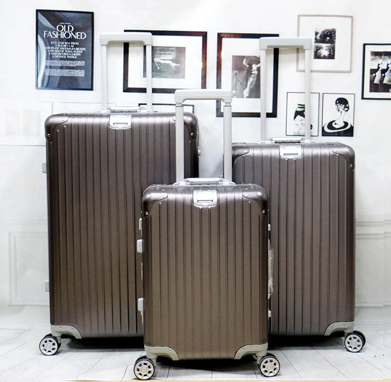 铝镁合金时尚拉杆箱